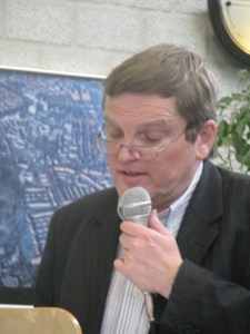 Senator Guy Swennen bij de presentatie (Foto Vaderkenniscentrum)